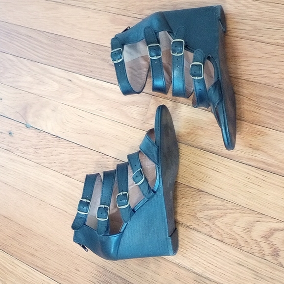 Lucky Brand Wedge Sandal Heels - Picture 2 of 5